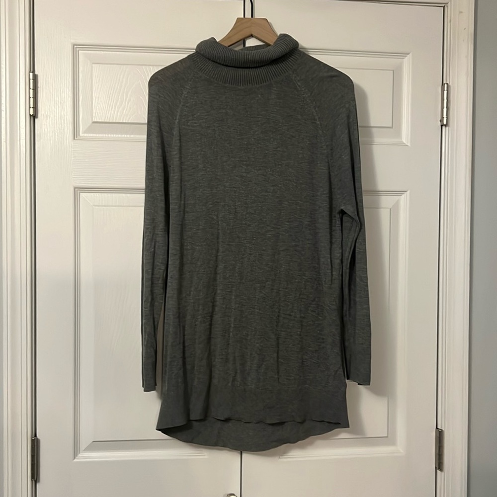 H&M Long Turtleneck Light Sweater